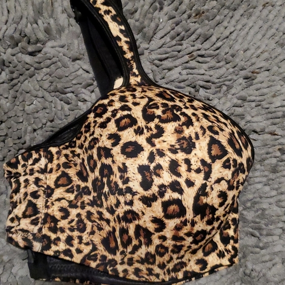 NWOT Bra Leopard Print Underwire 44 C - Picture 4 of 4